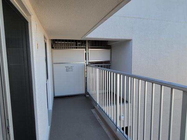 コープ野村南流山壱番街2号棟のバルコニー画像