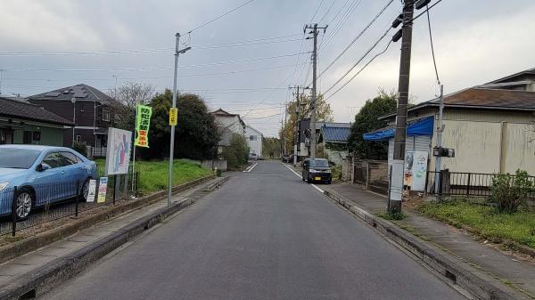 小美玉市羽鳥の土地の前面道路含む現地写真画像