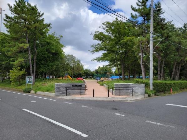 グリーンパーク南流山駅前の公園画像