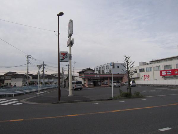 トップ南流山のコンビニ画像