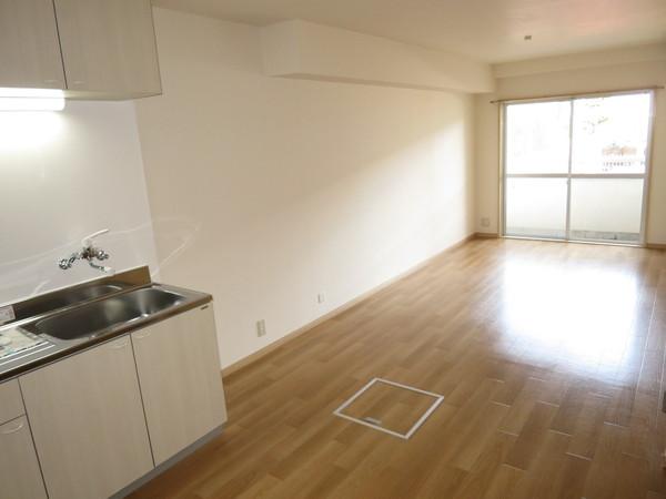 流山サンテラスのリビング画像