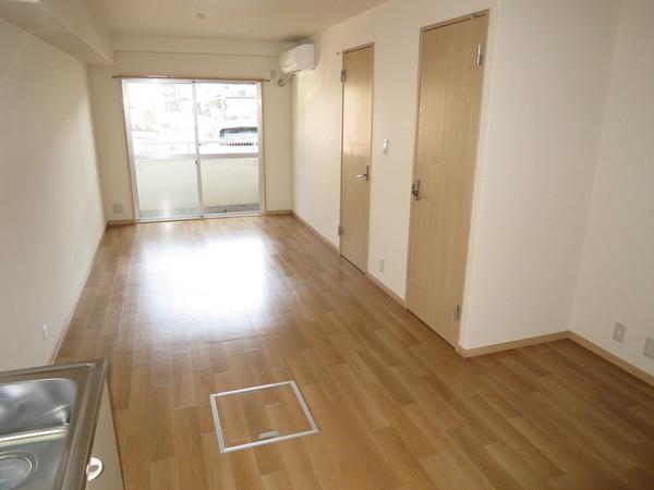 流山サンテラスのリビング画像