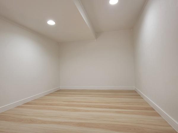 MAHALOの洋室画像