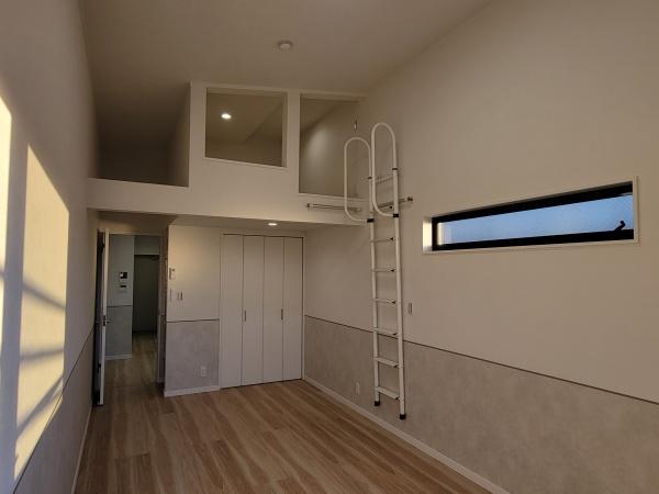 MAHALOの洋室画像