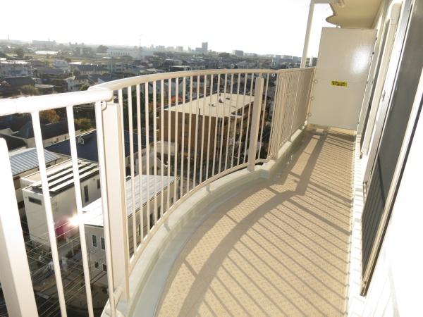 新松戸サンライトパストラル五番街C棟のバルコニー画像