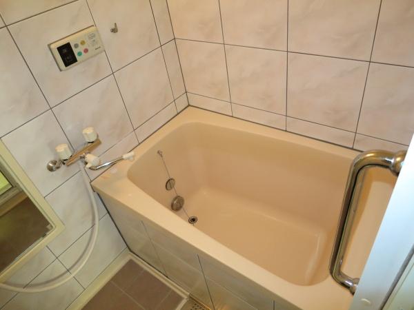 新松戸サンライトパストラル五番街C棟のバス画像