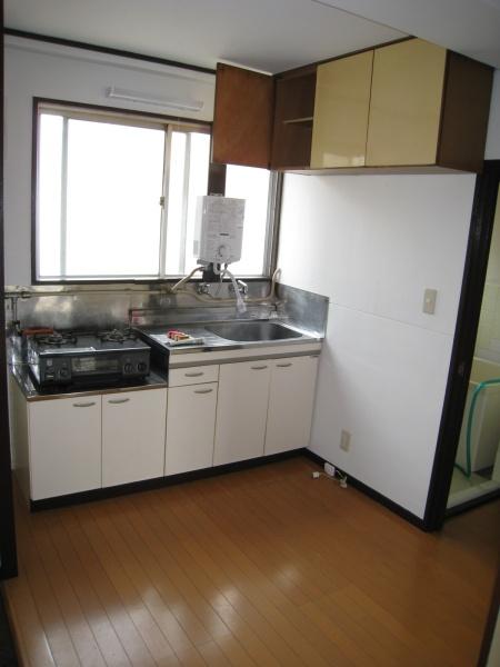時田ビルのキッチン画像