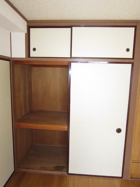 時田ビルの収納画像