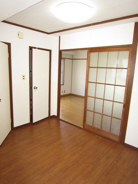 時田ビルの洋室画像