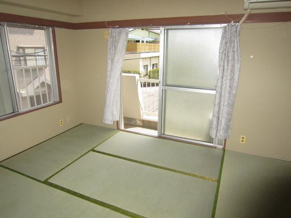 時田ビルの和室画像