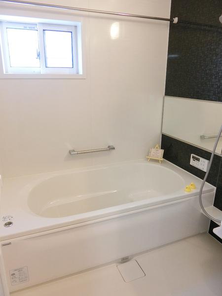 ラヴィベル彦根のバス画像