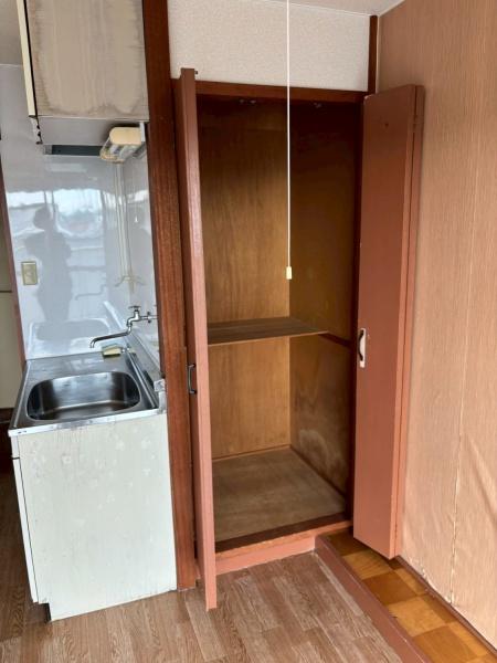 シャトル城町の収納画像