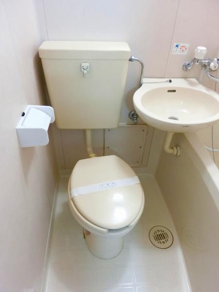 シャトル城町のトイレ画像