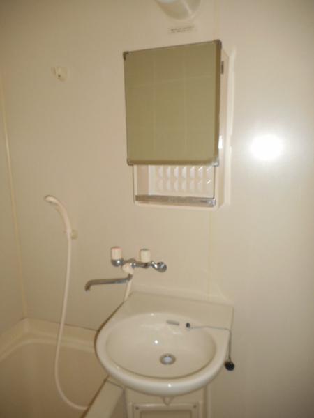 ハイツモンテBの洗面台・洗面所画像