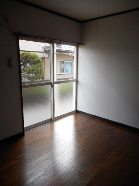 ハイツモンテBのリビング画像