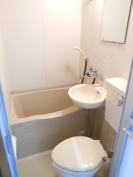 コーポヒマラヤのバス画像