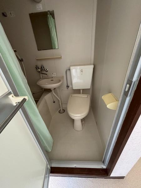 コーポ・ポロウニアのトイレ画像
