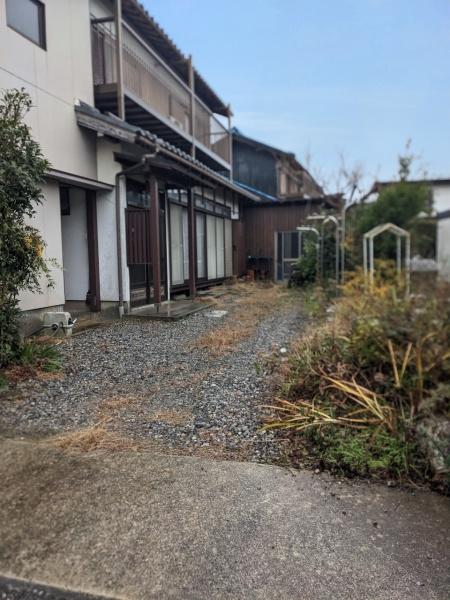 小泉町　Ｋ様邸の駐車場画像