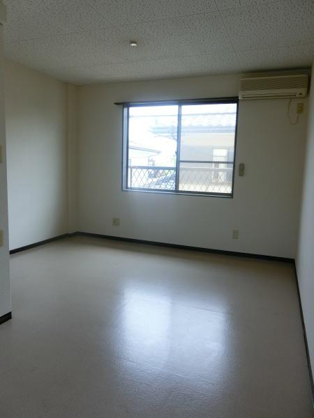 城陽ハイツのリビング画像