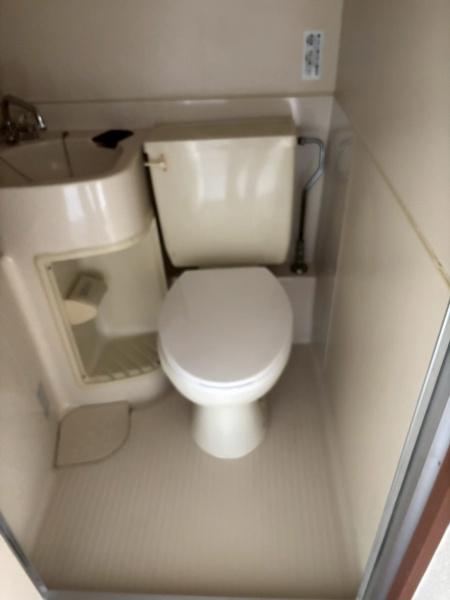 シャトル城町のトイレ画像