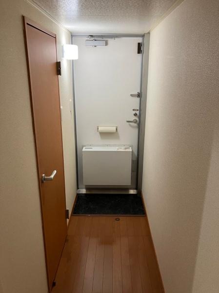 リベラル南彦根の玄関画像