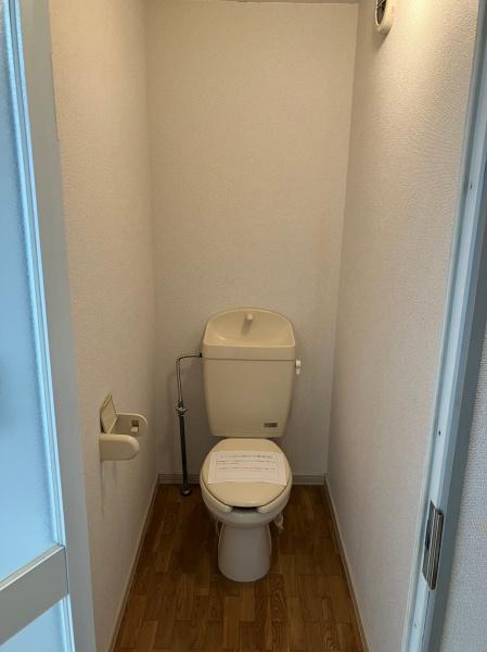 アイヴィエ・カレントＳのトイレ画像