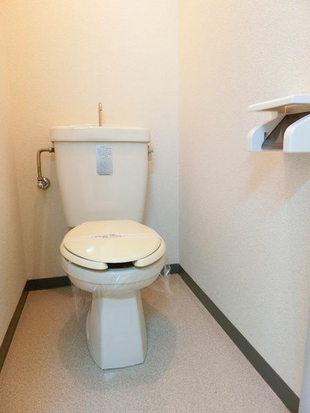 ロイヤル戸賀のトイレ画像