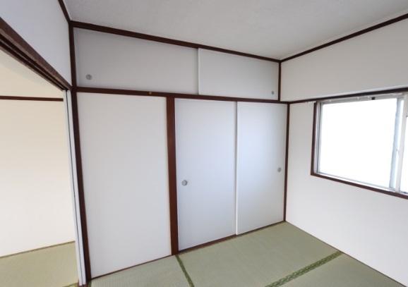 彦根市鳥居本町のマンションの収納画像