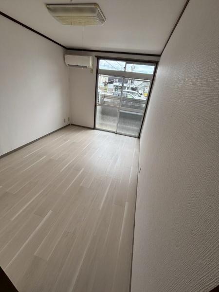 リヴェール１のリビング画像