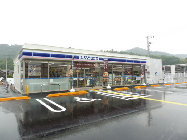 米原市倉庫付事務所のコンビニ画像