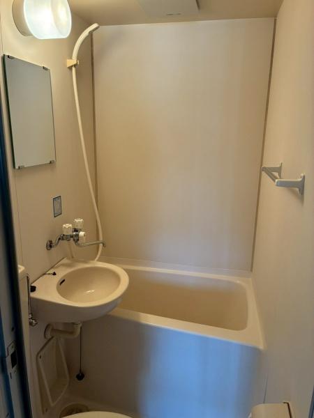 サンクリエート彦根のバス画像