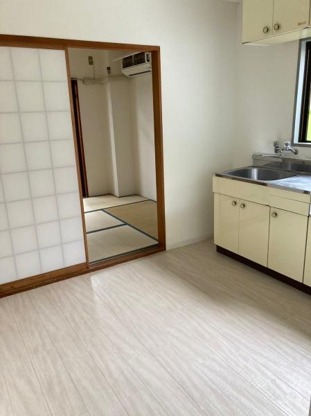 プラザ彦根のリビング画像