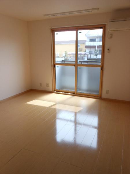 サンローズ　Ａ棟のリビング画像