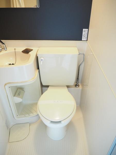 シャトル城町のトイレ画像