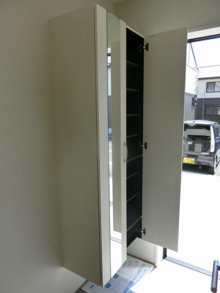 ボンヌ　エトワールの玄関画像