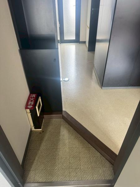 キャッスル彦根の玄関画像