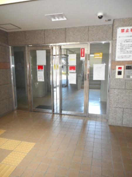 サンタウン竹鼻Ａのエントランス画像