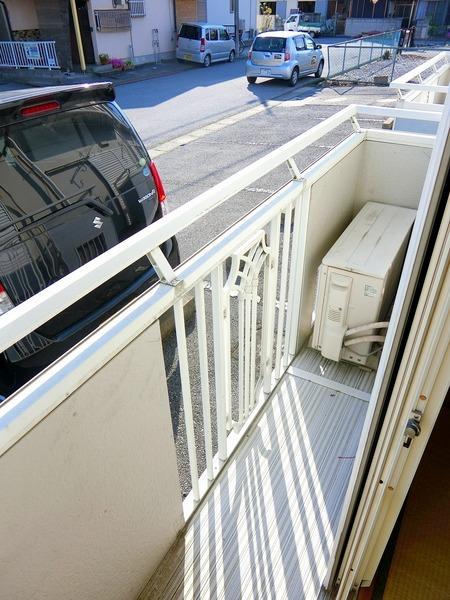 ウイステリアコーポのバルコニー画像