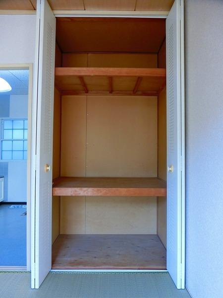 ウイステリアコーポの収納画像