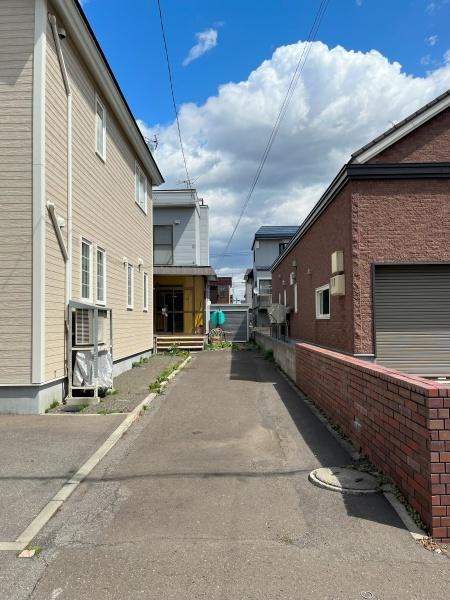 札幌市北区新琴似五条１２丁目の中古一戸建　駐車場