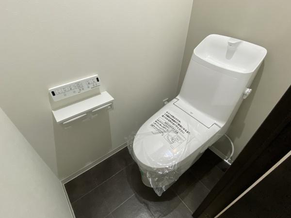 クルーザーバレー百合が原パークマンションのトイレ画像