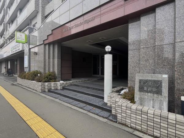 モン・レーブ新道東イーストタワーのエントランス画像