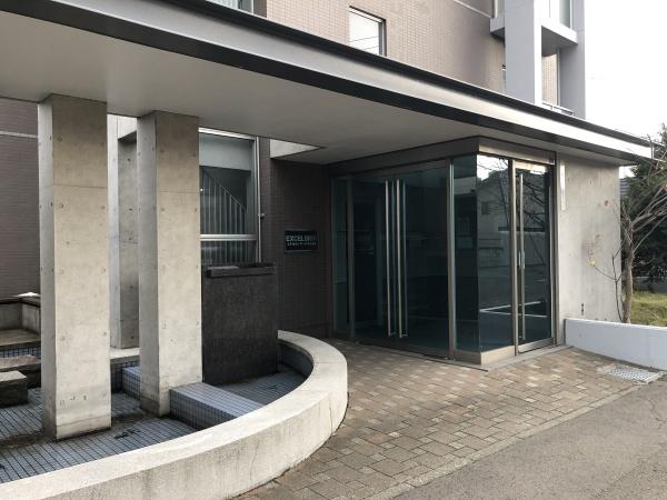 エクセルシオール北36条のエントランス画像