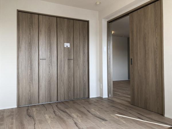 ハウスオブリザ伏古の洋室画像