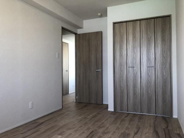 ハウスオブリザ伏古の洋室画像