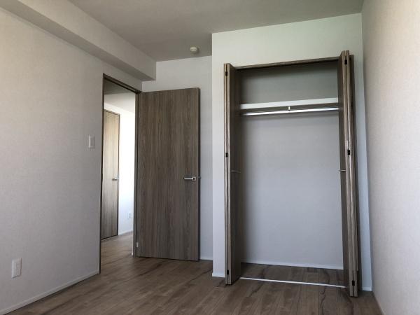 ハウスオブリザ伏古の洋室画像