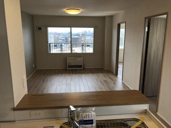 ハウスオブリザ伏古のリビング画像