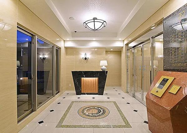 グランファーレ札幌山鼻レガリアウエストウイングのエントランス画像