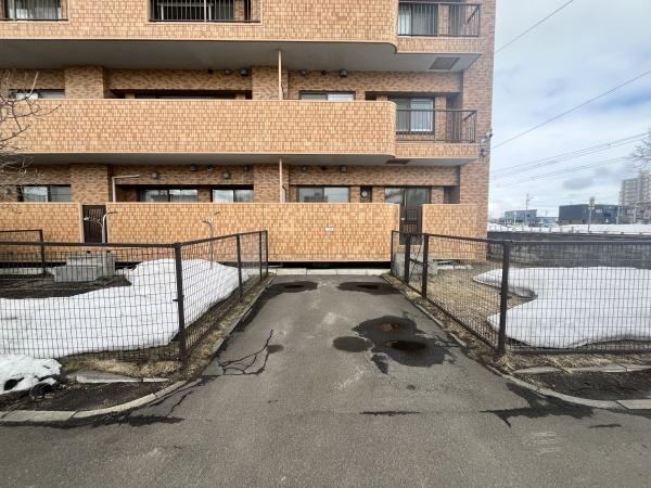 ダイアパレス篠路の駐車場画像