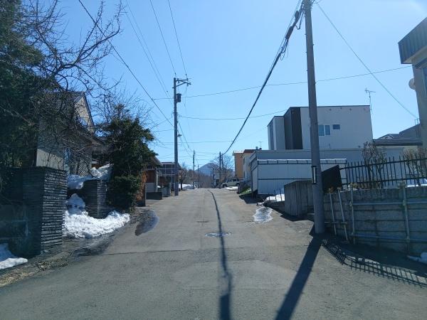 札幌市南区藤野六条4丁目の土地の前面道路含む現地写真画像